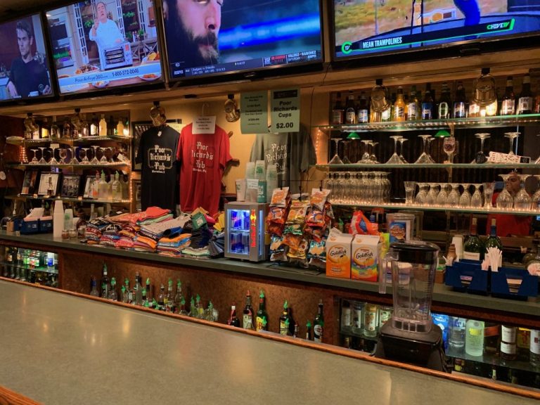 Beer Poor Richard's Pub